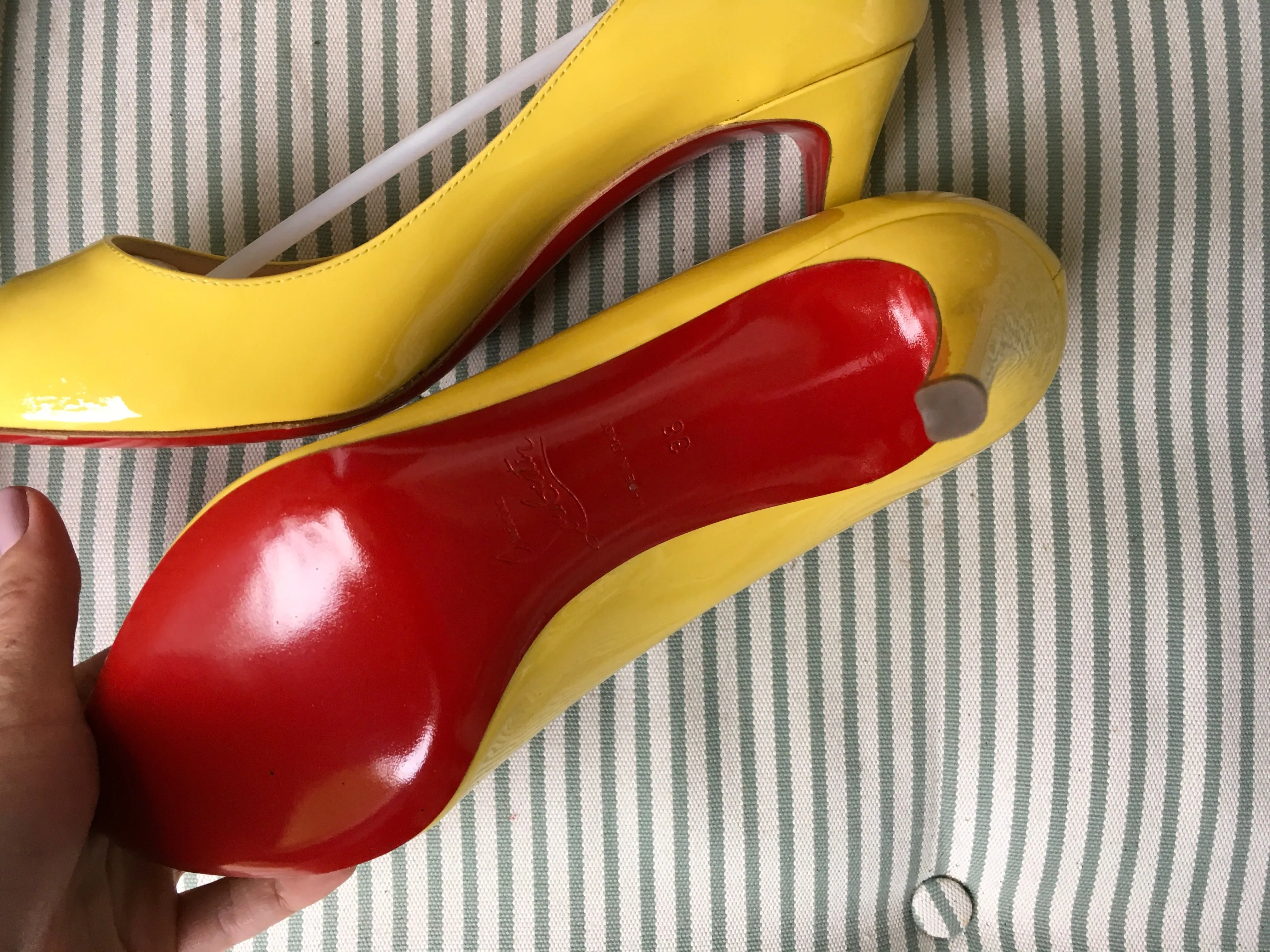 Christian Louboutin You You 85 Patent Calf Leather Shoes Size 38 UK 5 US 8 Ladies