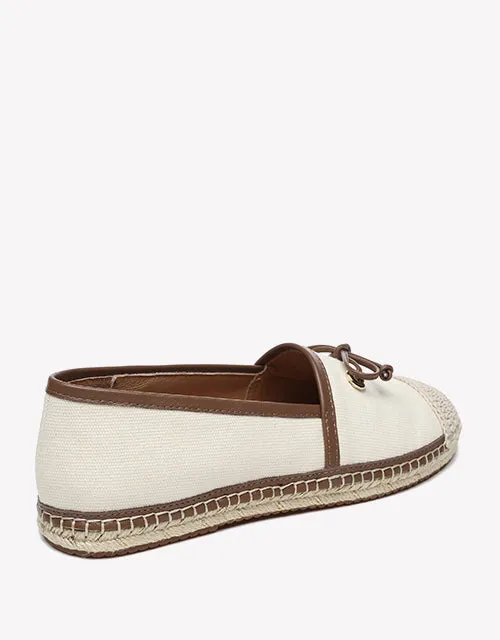 Esther in Beige