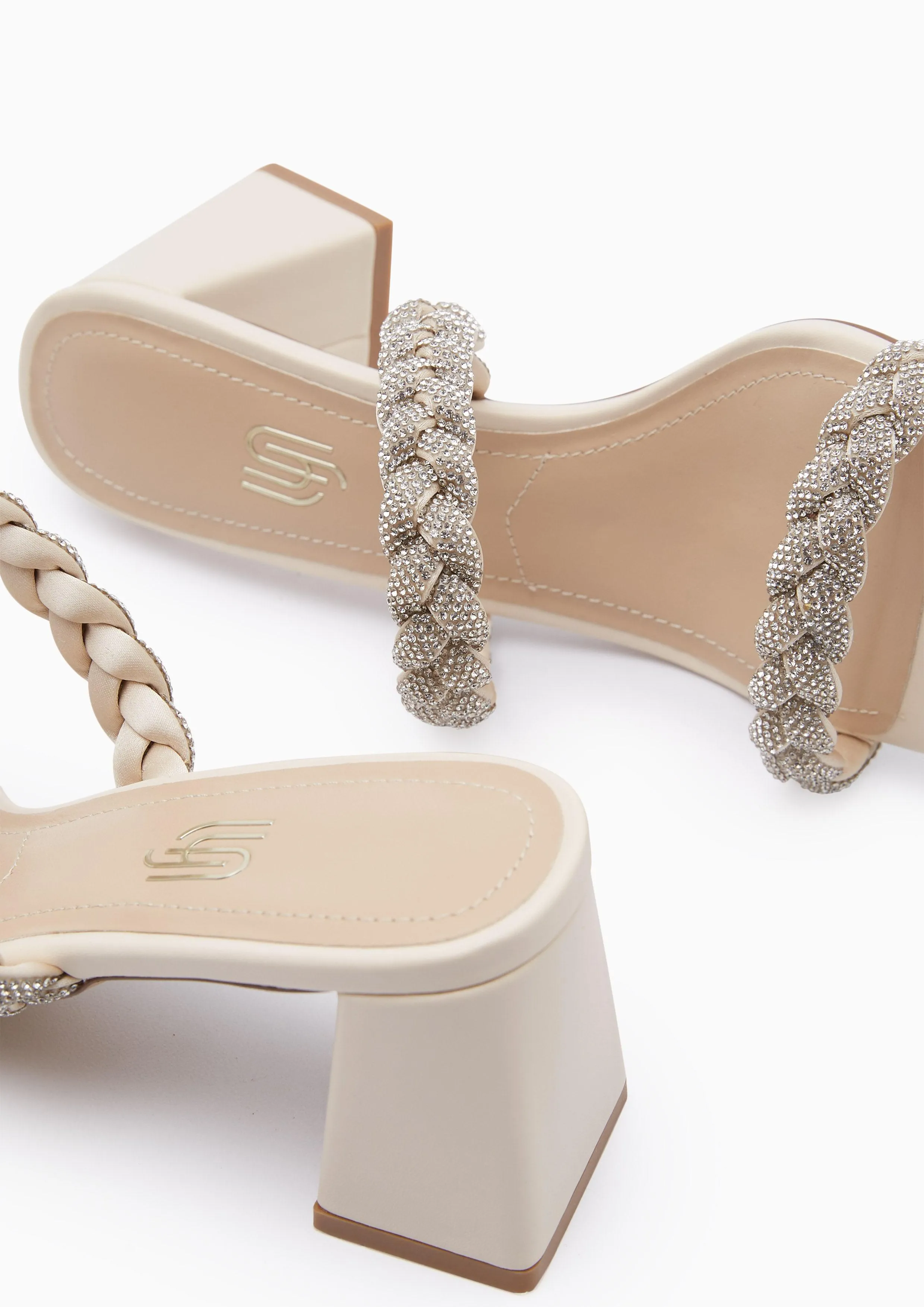 Promise Infinite Mid Heels - Ivory