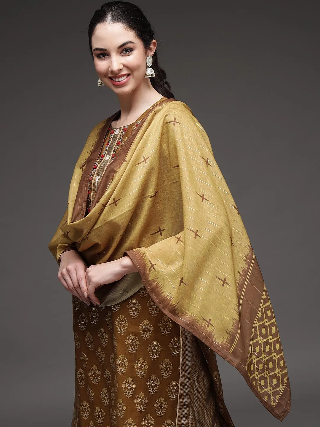 Women's Brown Muslin Straight Ethnic Set